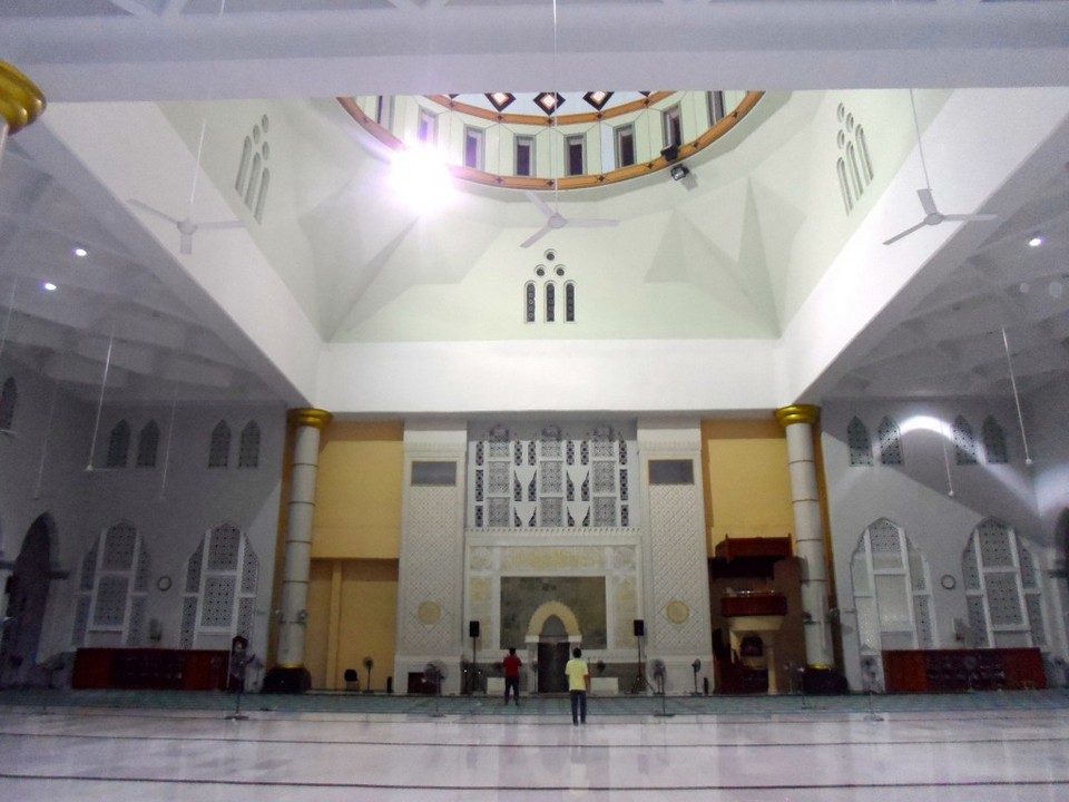 3Kota_Kinabalu_city_Mosque