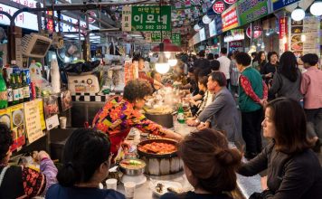 gwangjang-market-seoul-korea-1024x683