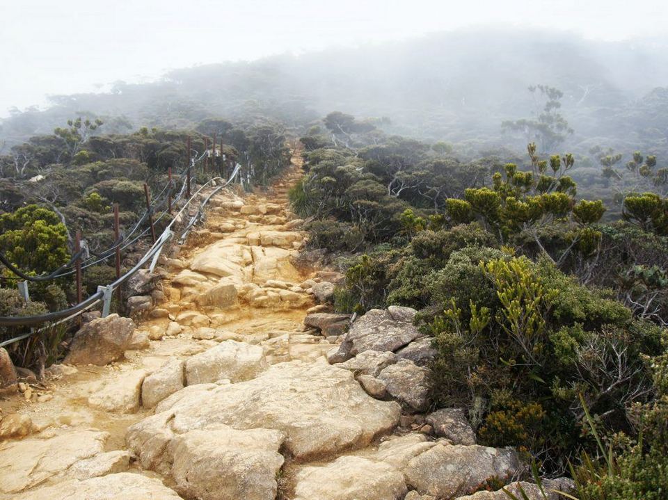 1mount kinabalu borneo sabah malaysia