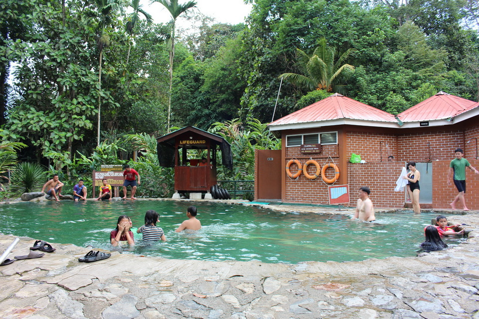kinabalu poring-hot-spring