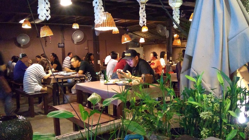 Tong Tem Toh best places to eat chiang mai blog (1)