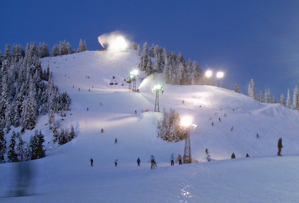 Grouse Mountain vancouver (1) Credit: vancouver travel blog.