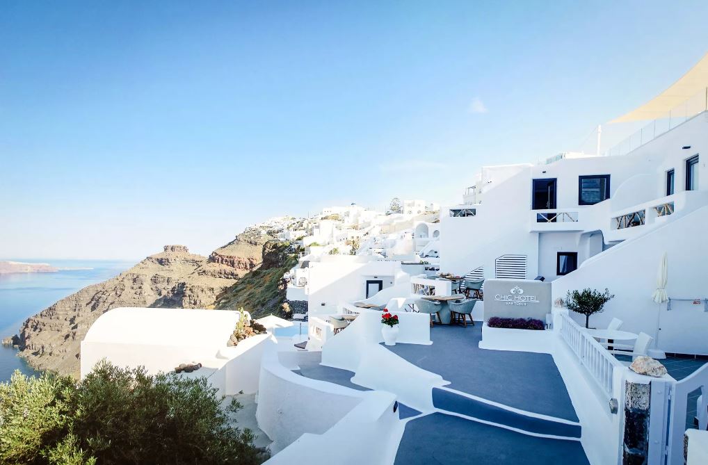 santorini chic hotel