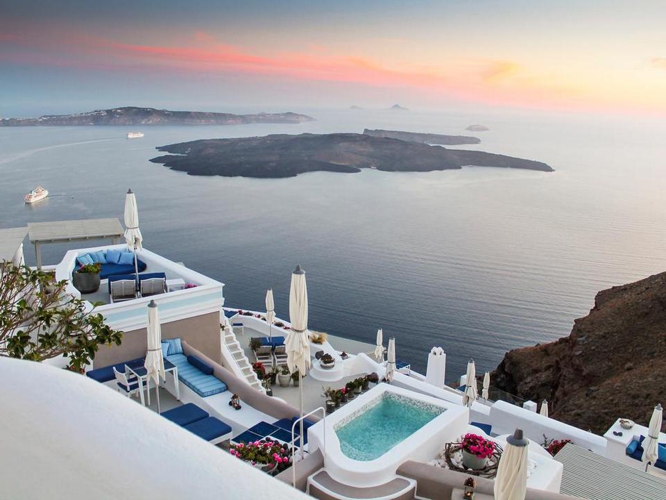 santorini hotel