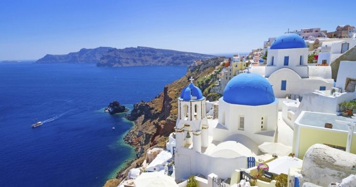 Credit: santorini travel blog. Credit: santorini travel blog.