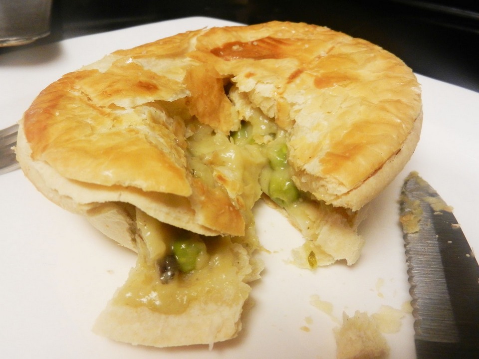 green-chicken-curry-pies sydney (2)