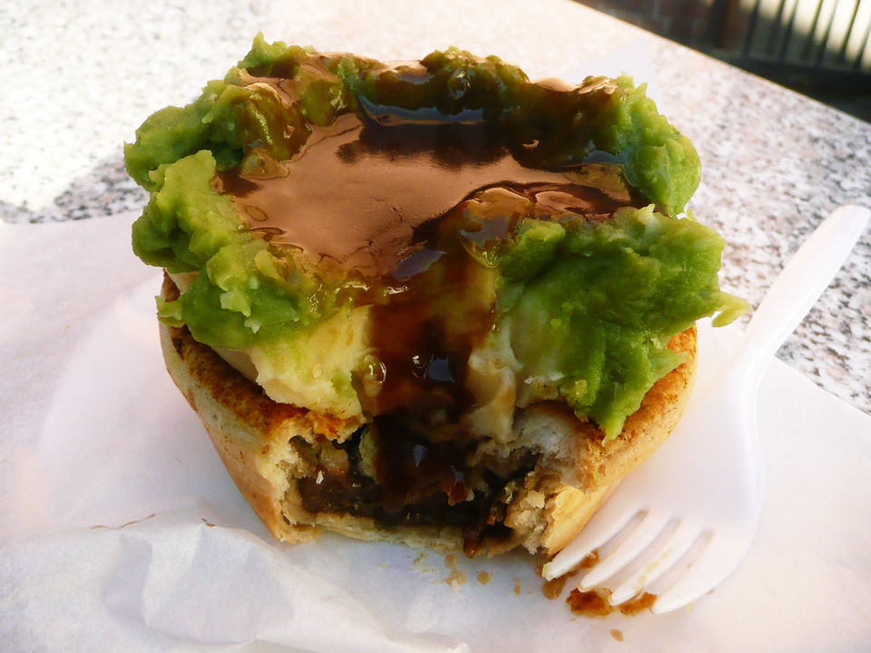 Harry’s Cafe de Wheels – Woolloomooloo