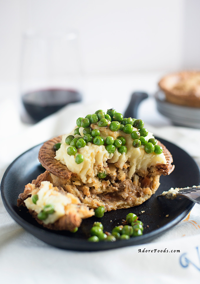 Traditional-Australian-Meat-Pie2