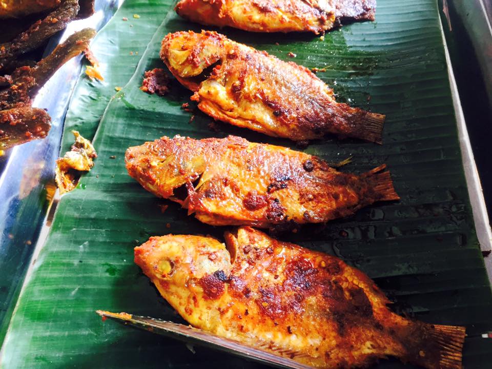 Ikan bakar (Grilled fish) kuala lumpur malaysia (1)
