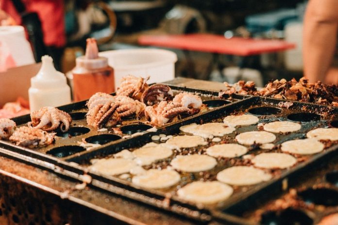 3Taman Connaught Night Market