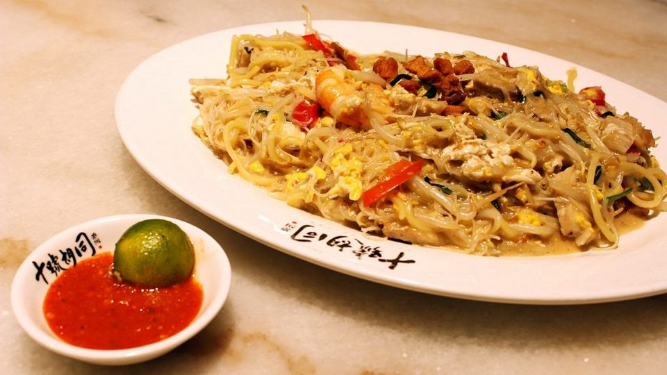 Lot 10 Hutong Food Court kuala lumpur (1)