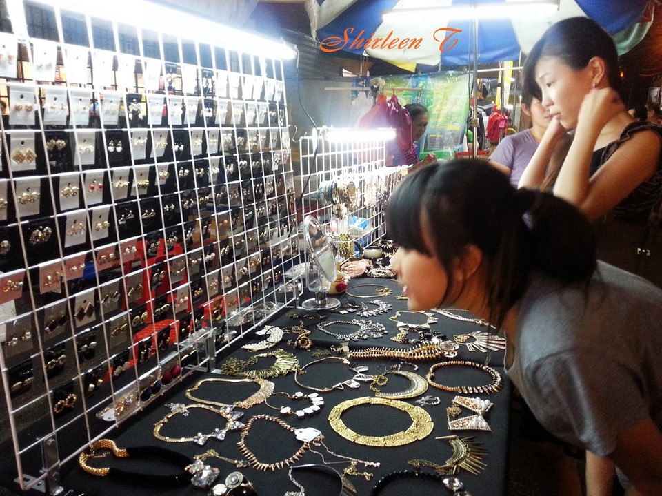 OUG night market food kuala lumpur (1)