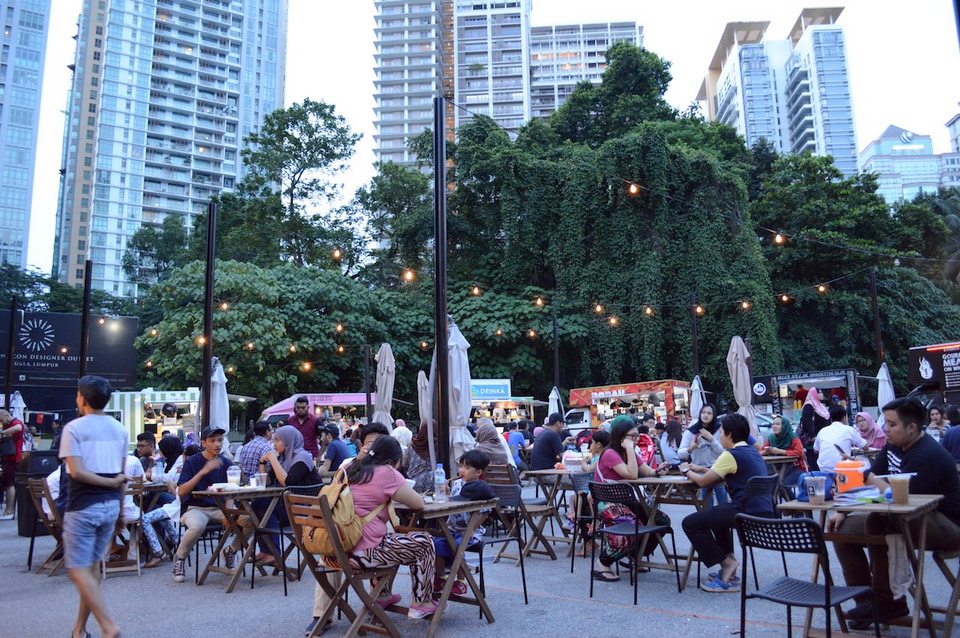tapak-kuala-lumpur-best-food-truck-park-street-food-malaysia-angelas-expat-adventures-41