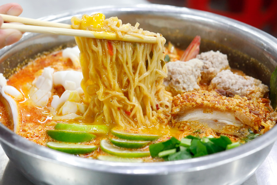 Jae Oh (Bib Gourmand , thai street food michelin star, michelin star bangkok street food (9)