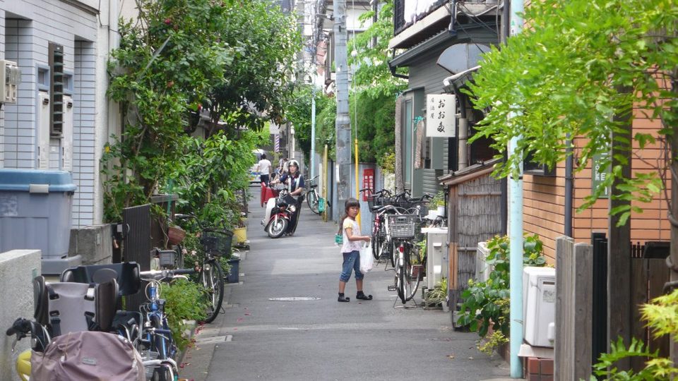 yanaka street tokyo