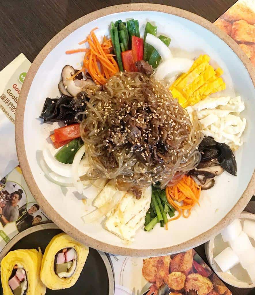 Japchae (Korean glass noodle stir-fried with vegtables) (2)