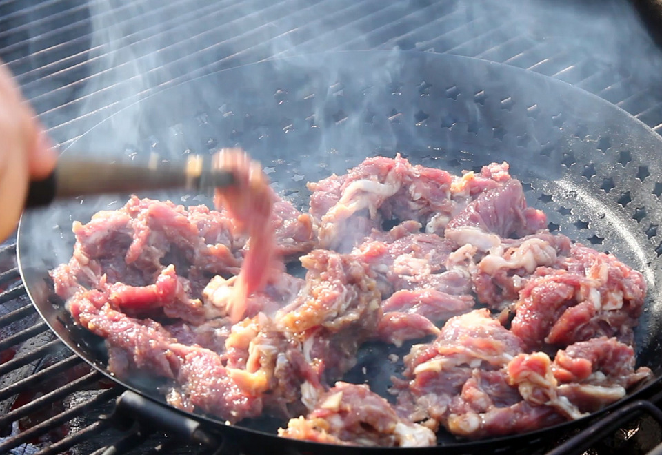 bulgogi korean beef bbq, food to eat in korea, food you must eat in south korea, korean must eat food (7)