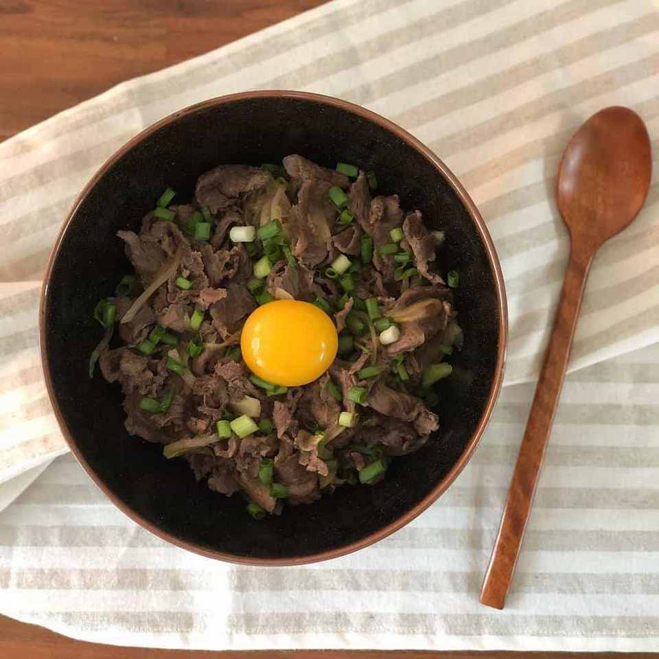 bulgogi korean beef bbq, food to eat in korea, food you must eat in south korea, korean must eat food (7)