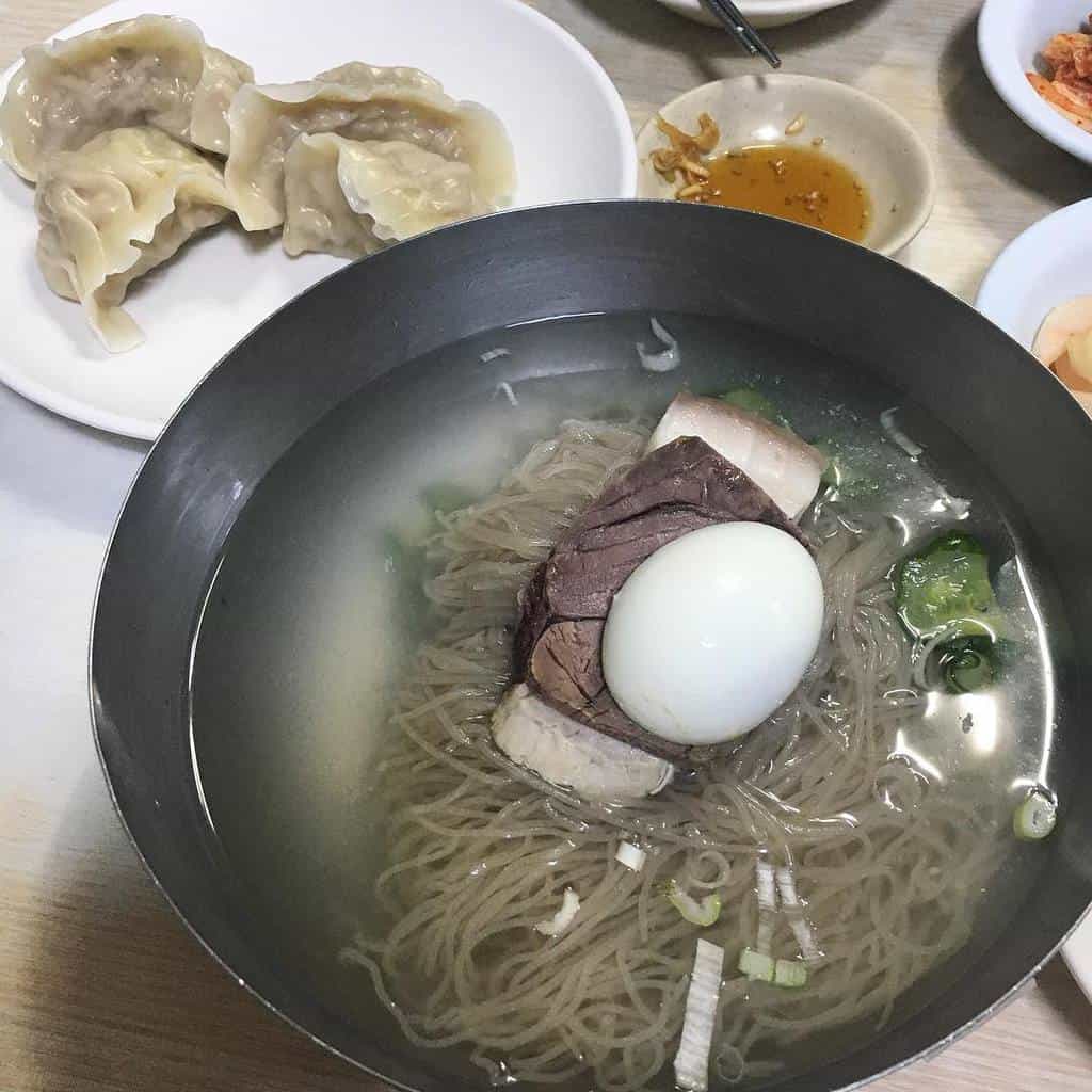 Sometimes all the elite end up in ... a bowl of cold noodles like this.