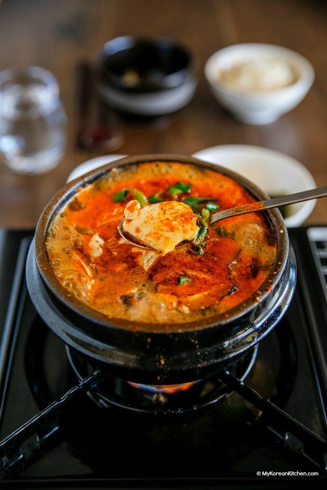 Sundubu-jjigae (Korean Spicy Soft Tofu Stew) (1)
