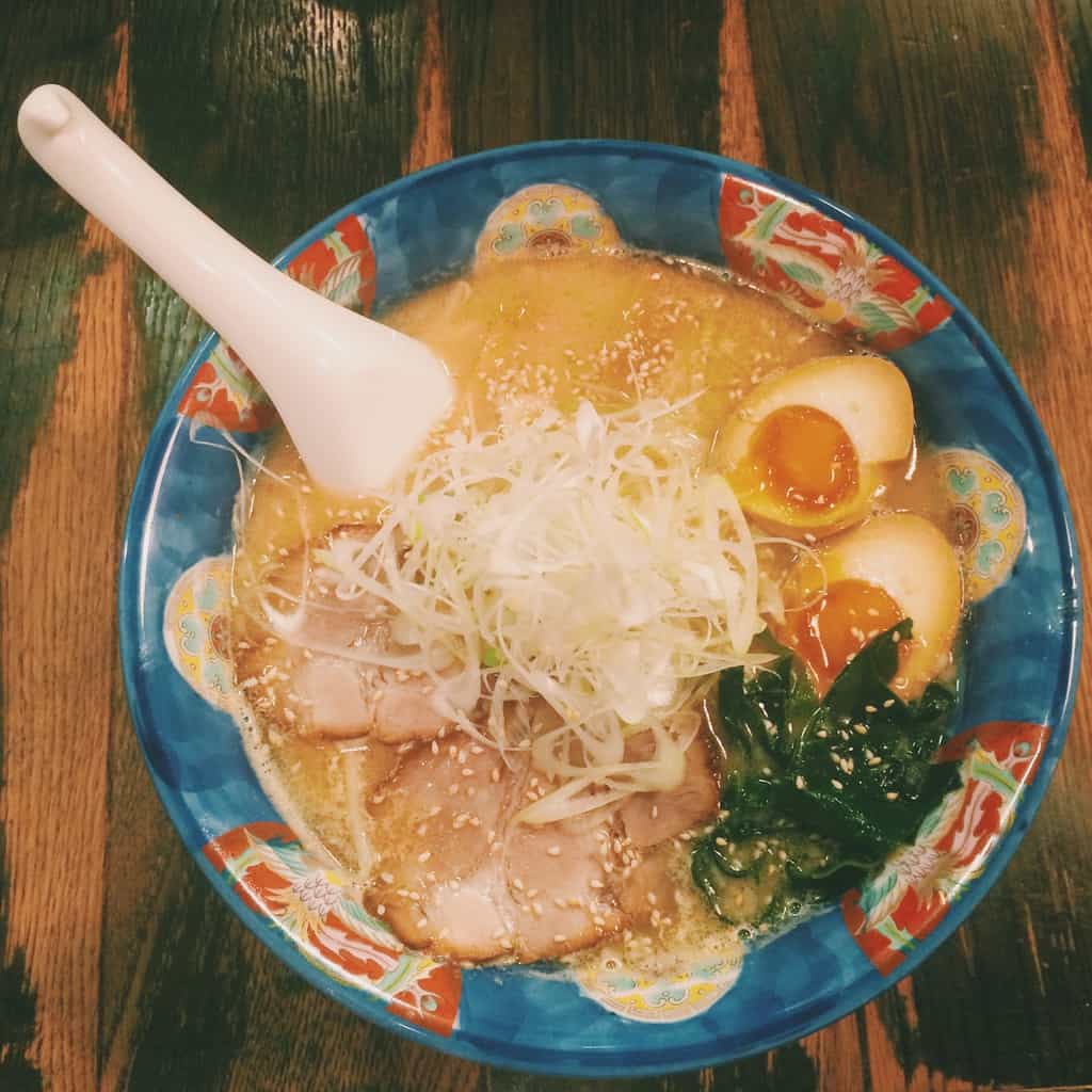 ramen must eat in japan, must try japanese food, must try japanese food in tokyo (1)