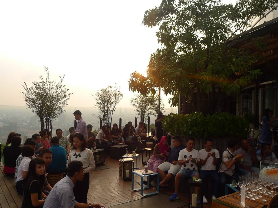 4skye bar jakarta