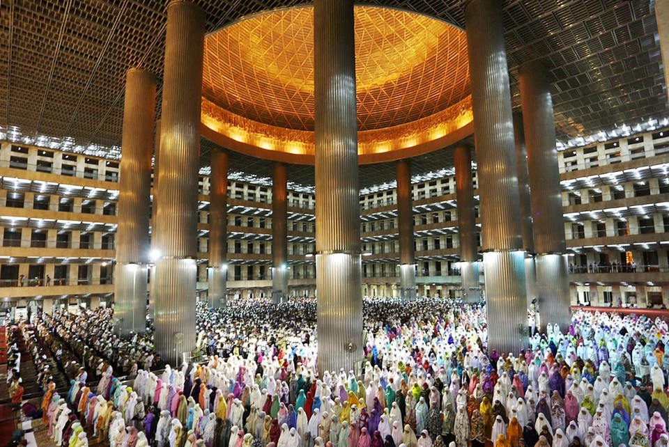 Istiqlal_Mosque_Jakarta Masjid-Istiqlal indonesia (1)