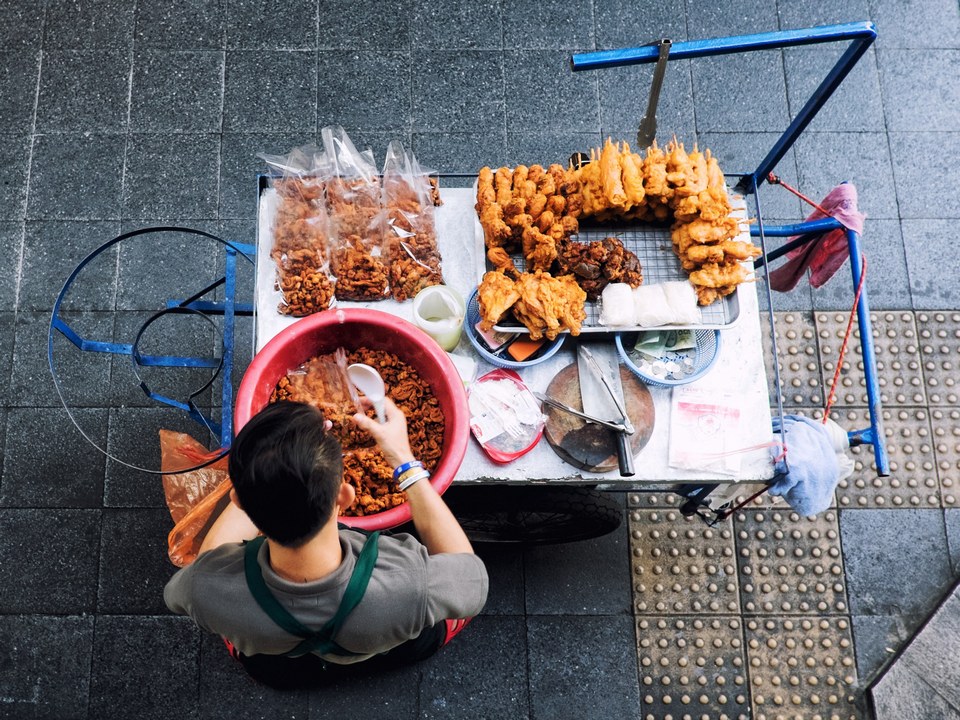 old town bangkok best place to eat street food in bangkok, bangkok street food, bangkok street food blog (1)