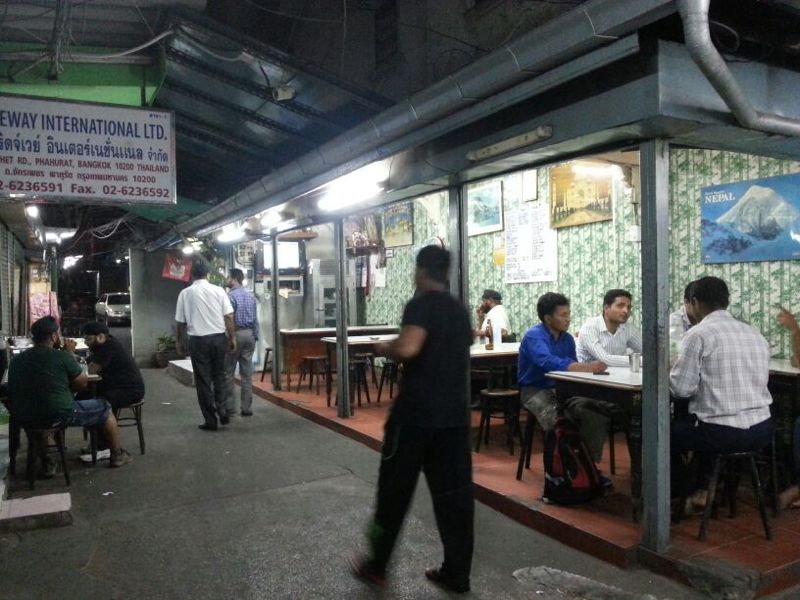 Toney restaurant