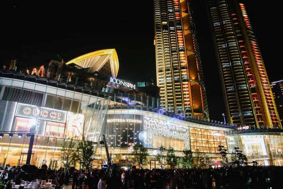 iconsiam bangkok thailand shopping mall and center (3)