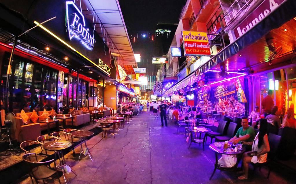 silom lgbt bars