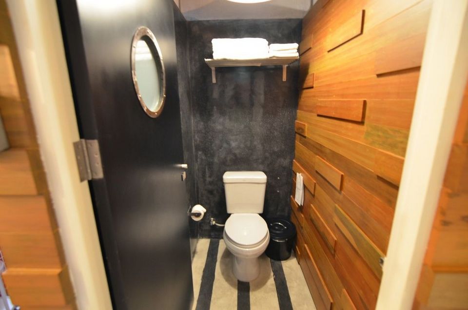 Hostel House Of Phraya Jasaen, best hostels in bangkok thailand (1)