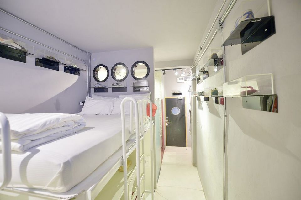 Hostel House Of Phraya Jasaen, best hostels in bangkok thailand (1)