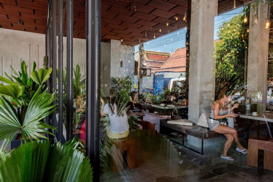 bangkok Once Again Hostel, best hostels in bangkok, best hostels in bangkok for solo travellers (1)