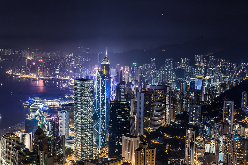 hong kong at night
