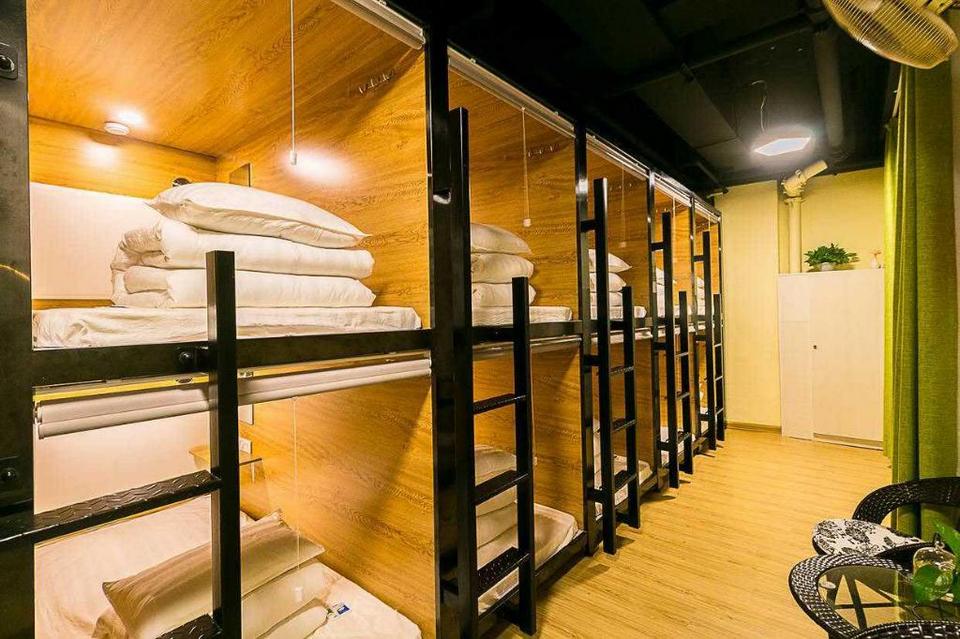 Bed Station Hostel, Bangkok, Thailand 9