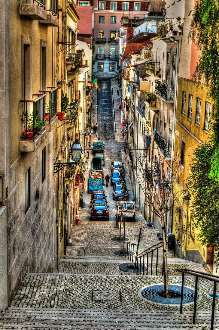 lisbon streets