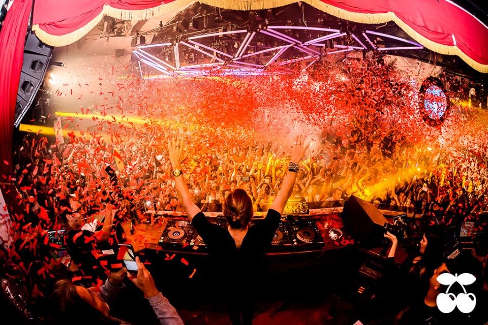 Partying at night clubs is an indispensable thing of ibiza