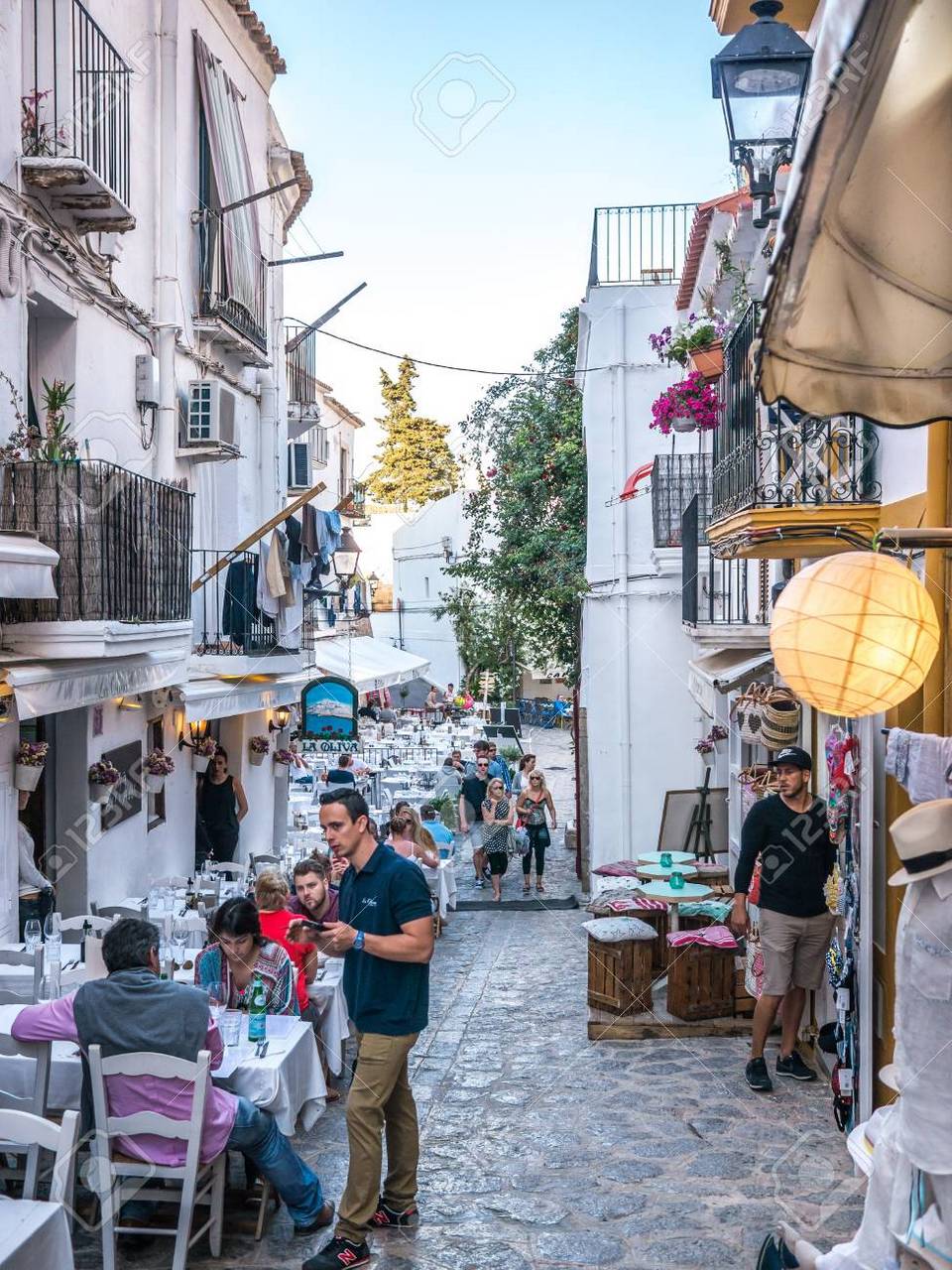 old town of ibiza travel blog,ibiza blog,ibiza travel guide blog,ibiza travel diary (1)