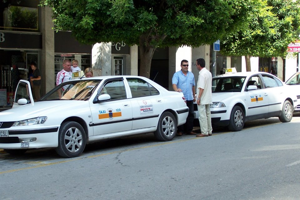 taxi in ibiza town