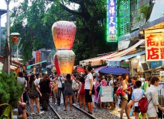 drop lantern in shifen taipei trip itinerary,what to do in taipei for 4 days,taipei itinerary,4 days 3 nights in taipei
