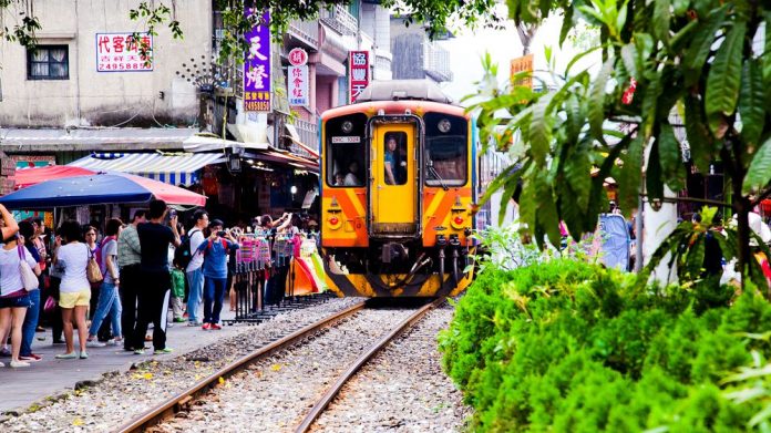 pingxi railway taipei3