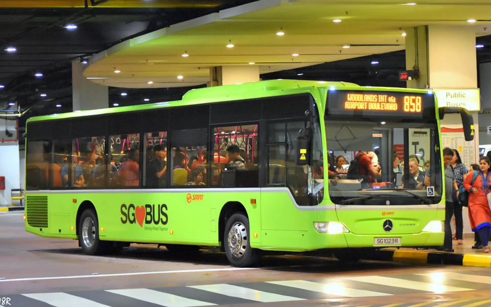 singapore_changi_airport_bus_858