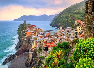 Vernazza cinque terre blog,cinque terre travel blog,cinque terre visitor guide,cinque terre travel guide,cinque terre guide