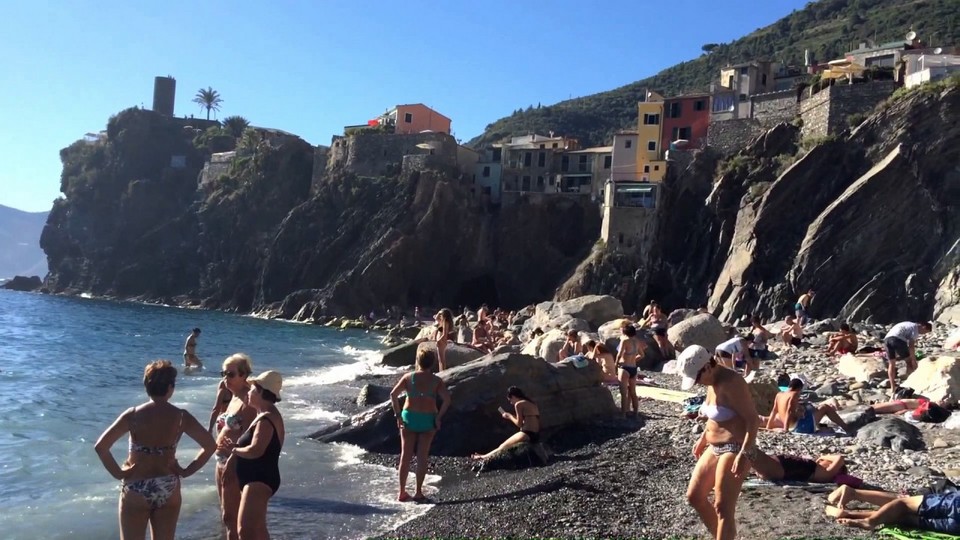 beach vernazza.1