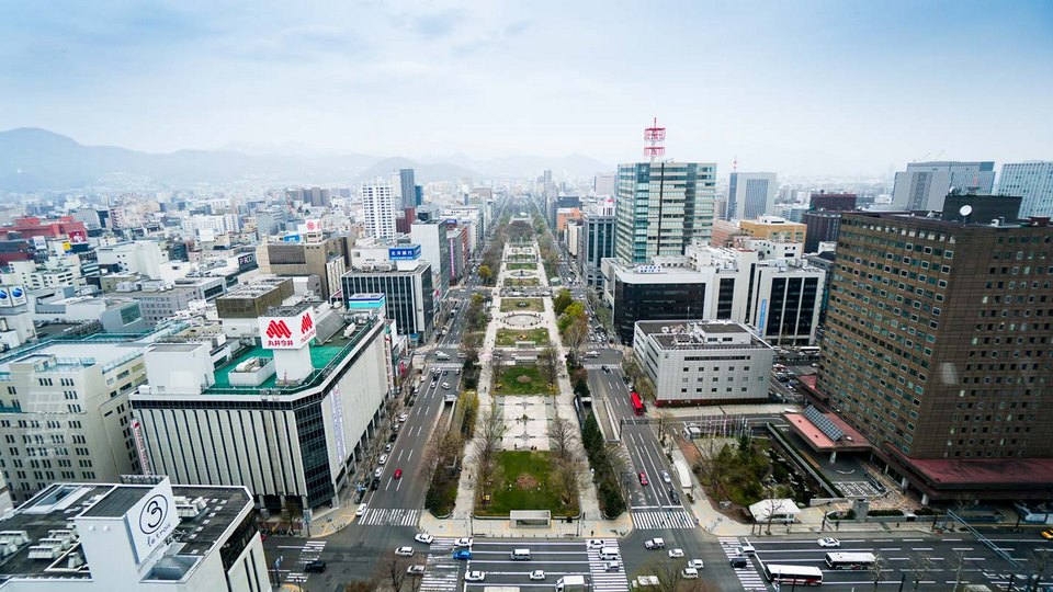 getting around sapporo