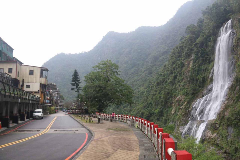 Wulai_Waterfall_057_11022016