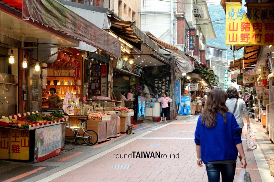 wulai old street taiwan (2)