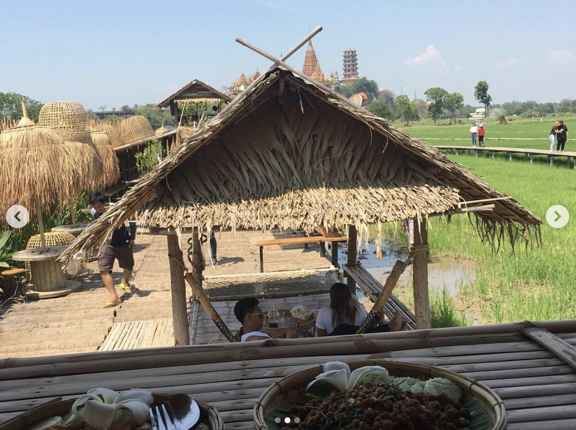 A type of neighborhood eating in Kanchanaburi