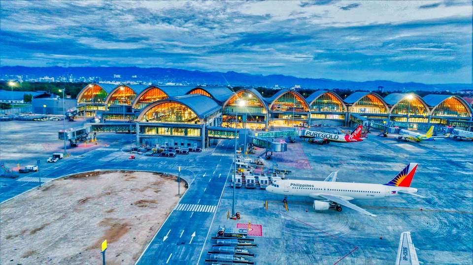 Aerial-View-of-Mactan-Cebu-International-Airport-Runway-Asphalt-Overlay-September-2018-Project-LUPAD